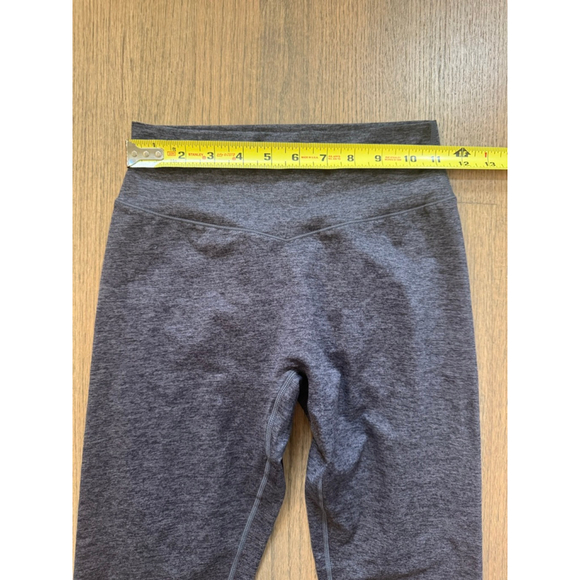 Buffbunny Collection Heathered Gray/Black Leggings-Size Medium - Picture 6 of 7